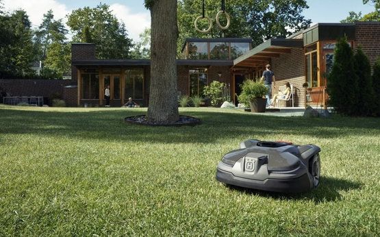 Robot koszący automower Husqvarna 405X do 600m2 GPS