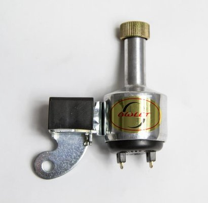 Dynamo prawe alu 6V/ 3W podwójne złącze