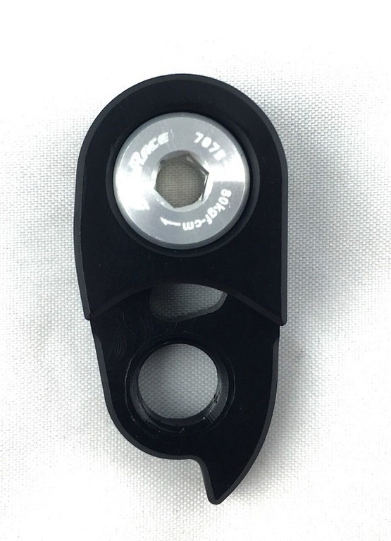 Redukcja mocowania przerzutki Sunrace SP 570