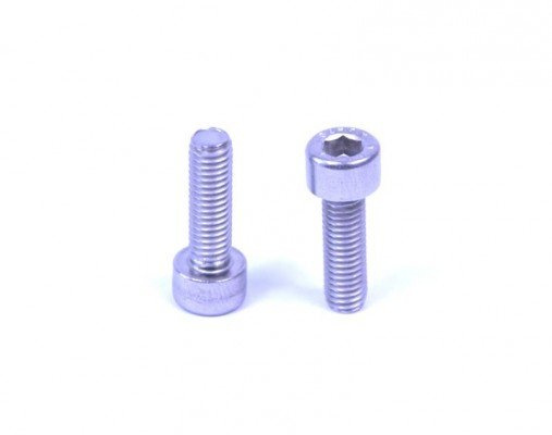 Śruba koszyka bidonu M5 X 16mm nierdzewna 
