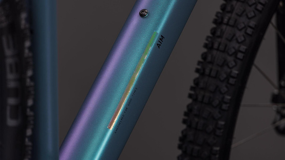 Cube Aim Pro smaragdgrey´n´prism 29" M(17") rower