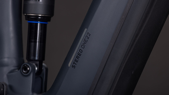 Cube Stereo Hybrid ONE22 Pro 600 L(17") night´n´chrome rower elektryczny